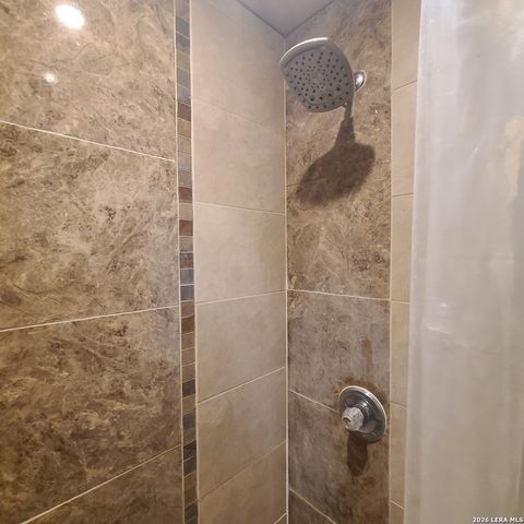 12020 Maplerock, San Antonio, TX 78230