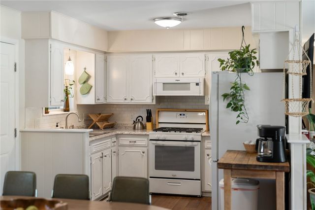 609 Dyer Street, Springdale, AR 72762