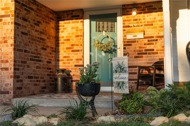 609 Dyer Street, Springdale, AR 72762