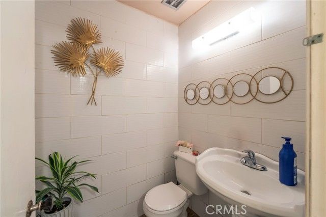 16710 Orange Ave. A1, Paramount, CA 90723