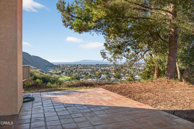 2277 Cayuse Lane, Ventura, CA 93001