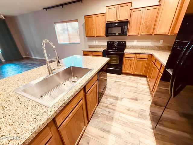 2865 N MYSTIC Court, Casa Grande, AZ 85122