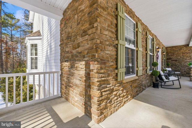 53 QUEEN LAURENS CT, Fredericksburg, VA 22406