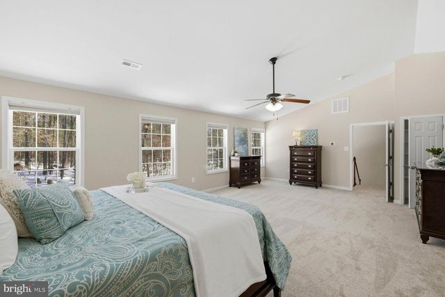 53 QUEEN LAURENS CT, Fredericksburg, VA 22406