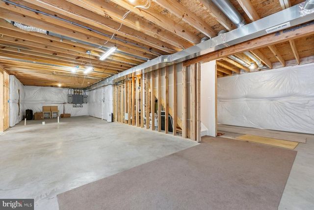 53 QUEEN LAURENS CT, Fredericksburg, VA 22406