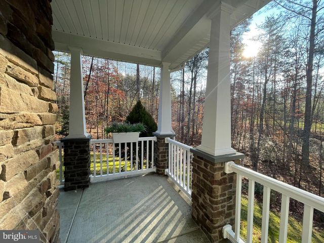 53 QUEEN LAURENS CT, Fredericksburg, VA 22406