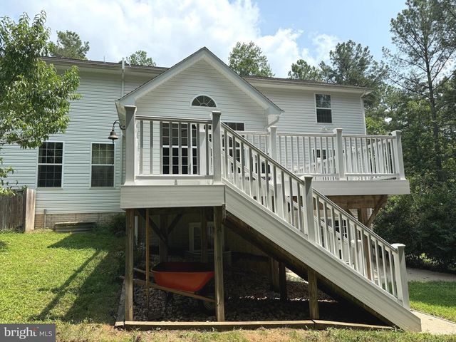 53 QUEEN LAURENS CT, Fredericksburg, VA 22406