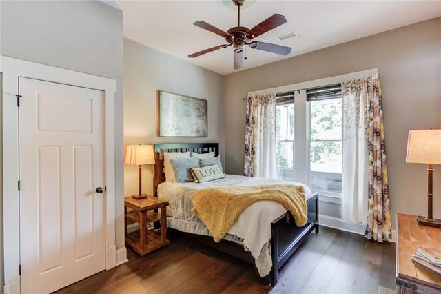 5741 Shadburn Ferry Road, Buford, GA 30518