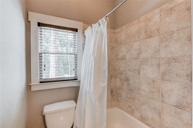 5741 Shadburn Ferry Road, Buford, GA 30518
