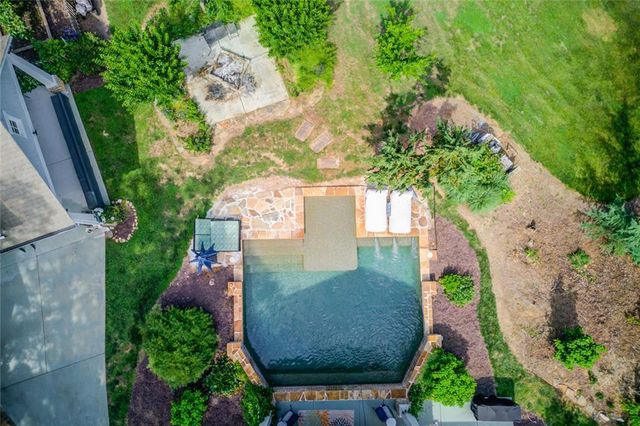 5741 Shadburn Ferry Road, Buford, GA 30518