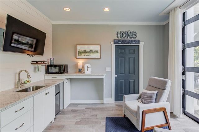 5741 Shadburn Ferry Road, Buford, GA 30518