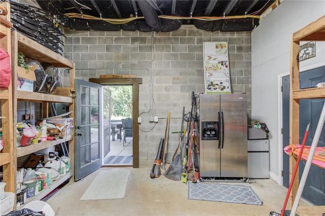 5741 Shadburn Ferry Road, Buford, GA 30518