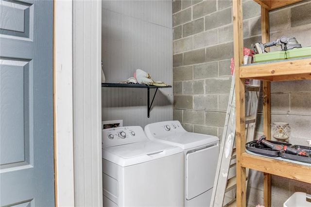 5741 Shadburn Ferry Road, Buford, GA 30518