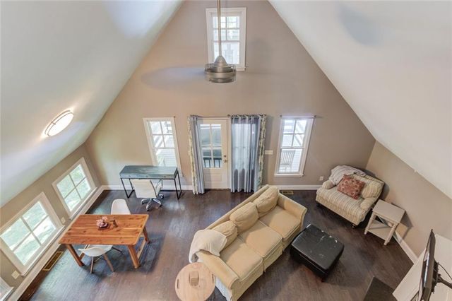 5741 Shadburn Ferry Road, Buford, GA 30518