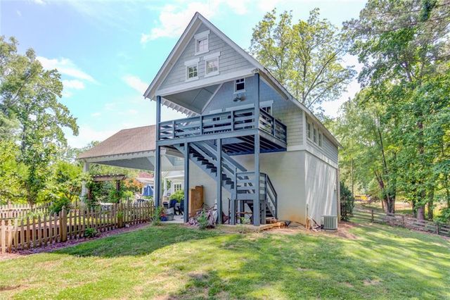5741 Shadburn Ferry Road, Buford, GA 30518