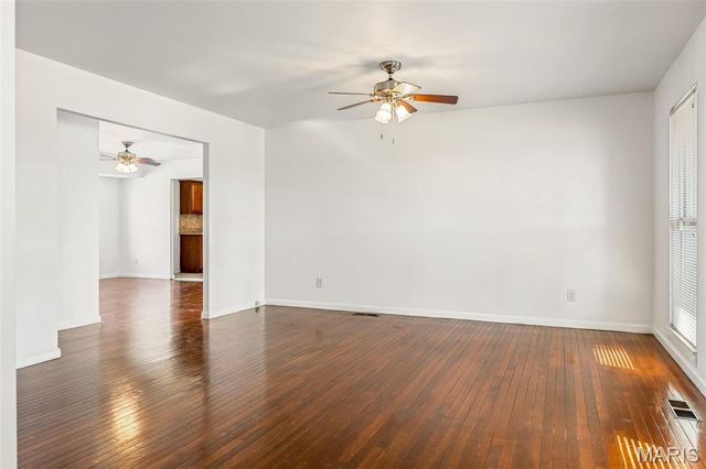 4391 Rhine Drive, Florissant, MO 63033