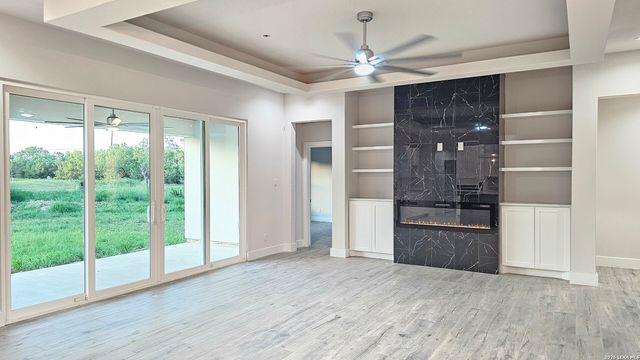 9849 VISTA CIR, San Antonio, TX 78263