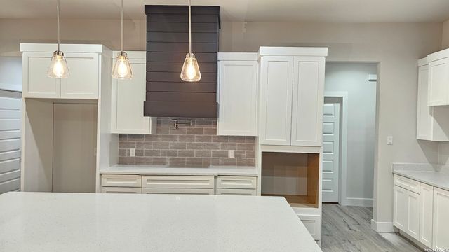 9849 VISTA CIR, San Antonio, TX 78263