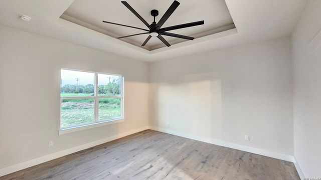 9849 VISTA CIR, San Antonio, TX 78263