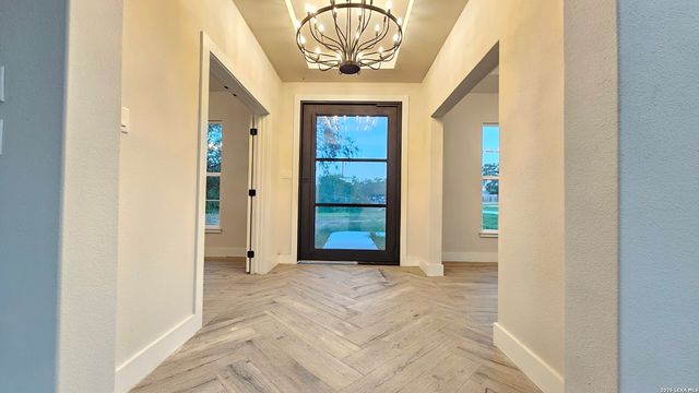 9849 VISTA CIR, San Antonio, TX 78263