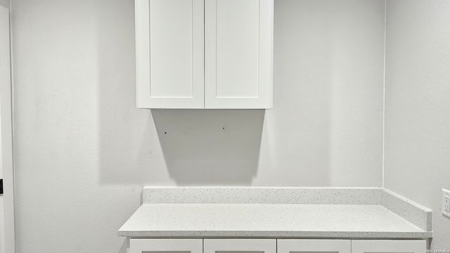 9849 VISTA CIR, San Antonio, TX 78263