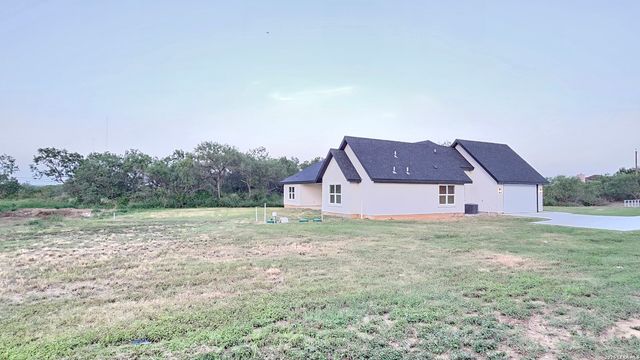 9849 VISTA CIR, San Antonio, TX 78263