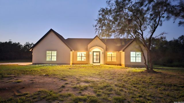 9849 VISTA CIR, San Antonio, TX 78263