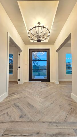 9849 VISTA CIR, San Antonio, TX 78263