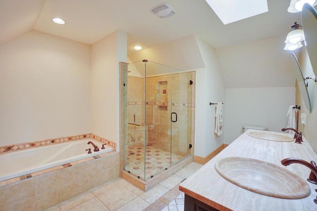 34025 Venice Park ROAD, Delafield, WI 53018