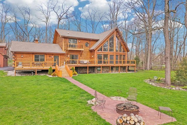 34025 Venice Park ROAD, Delafield, WI 53018