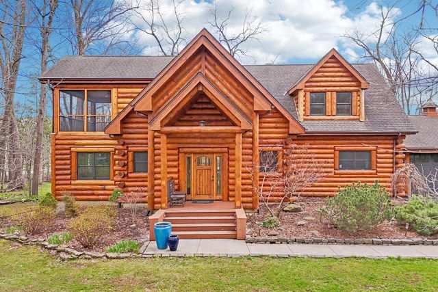 34025 Venice Park ROAD, Delafield, WI 53018