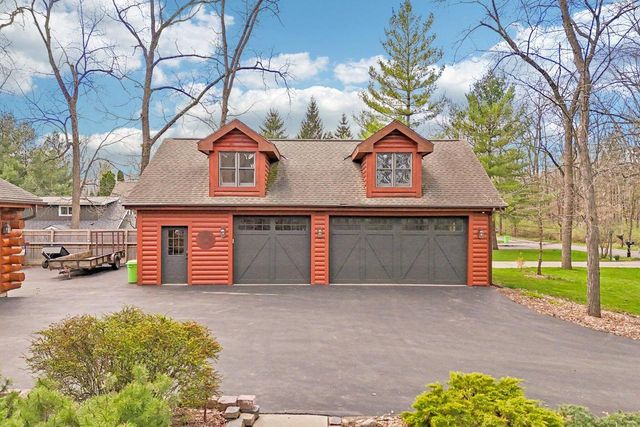 34025 Venice Park ROAD, Delafield, WI 53018