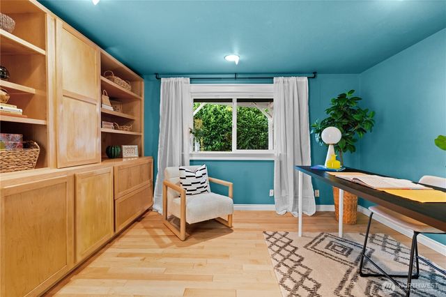 8520 David Day Drive NW, Gig Harbor, WA 98332