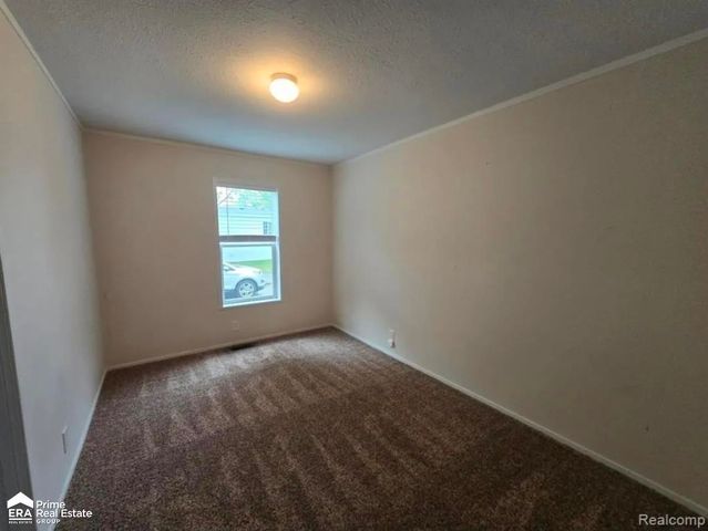 4101 S Sheridan Road, Lennon, MI 48449