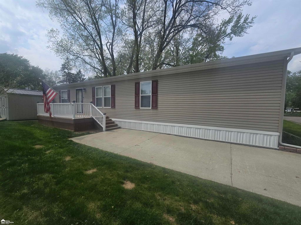 4101 S Sheridan Road, Lennon, MI 48449