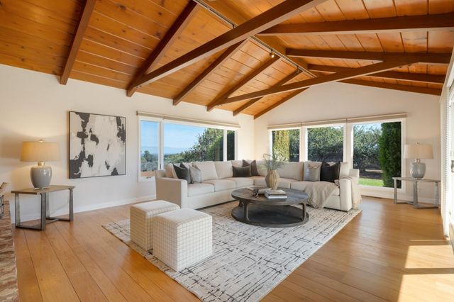 27133 Adonna Court, Los Altos Hills, CA 94022
