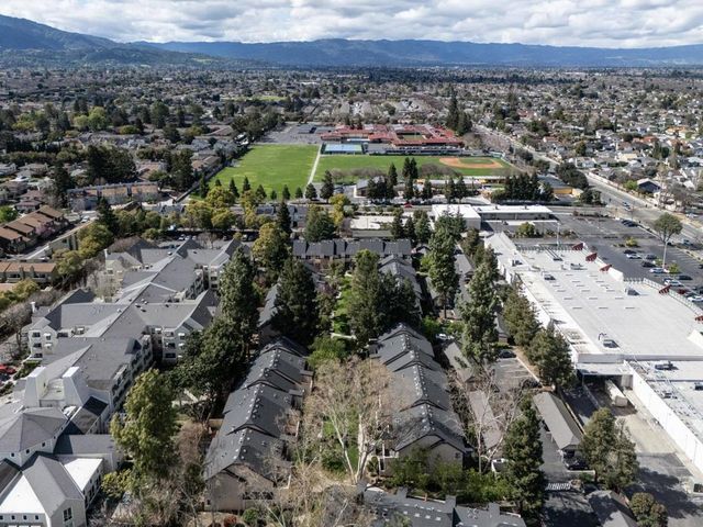 1054 Cedar Gables Drive, San Jose, CA 95118