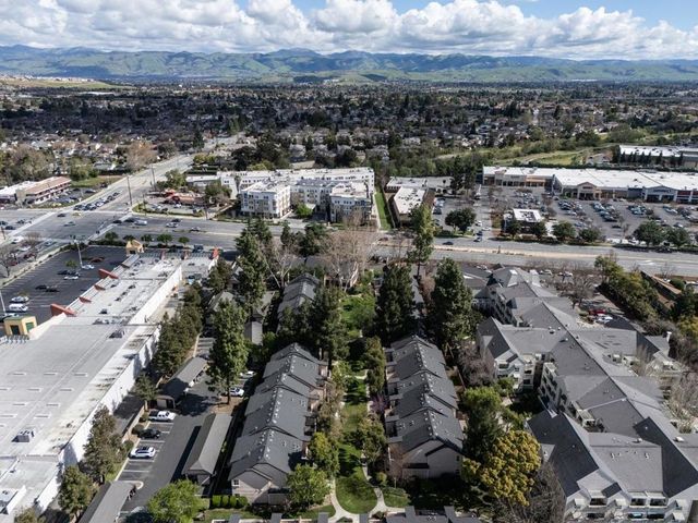 1054 Cedar Gables Drive, San Jose, CA 95118