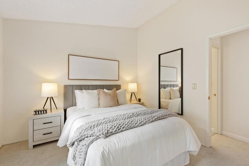 Image 15 of property listing at 1054 Cedar Gables Drive, San Jose, CA 95118