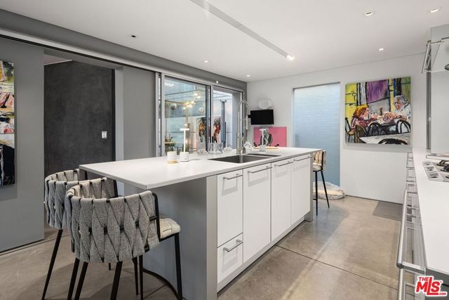 513 Grand Boulevard, Venice, CA 90291