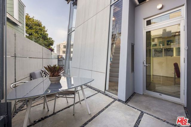 513 Grand Boulevard, Venice, CA 90291