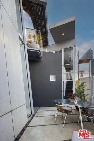 513 Grand Boulevard, Venice, CA 90291