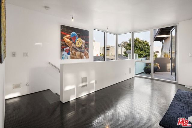 513 Grand Boulevard, Venice, CA 90291