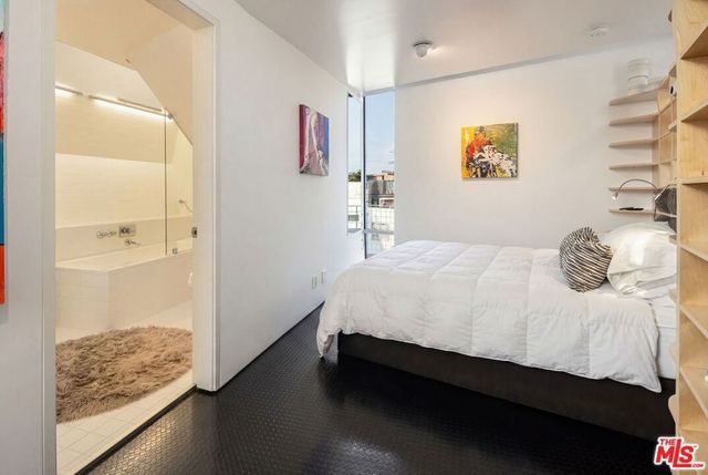 513 Grand Boulevard, Venice, CA 90291