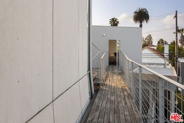 513 Grand Boulevard, Venice, CA 90291