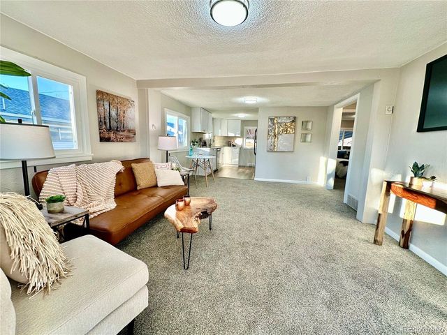 6401 E 71st Ave, Commerce City, CO 80022