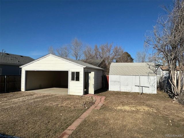 6401 E 71st Ave, Commerce City, CO 80022