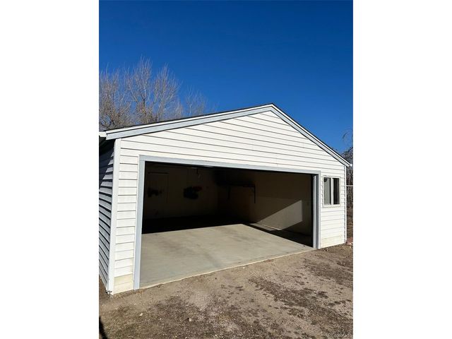 6401 E 71st Ave, Commerce City, CO 80022