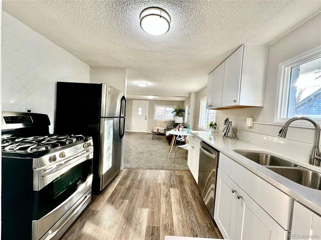 6401 E 71st Ave, Commerce City, CO 80022