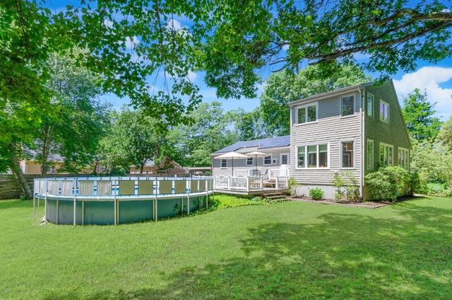 4 Wilson St, Wareham, MA 02571